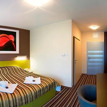Hotel Air 3* Holic